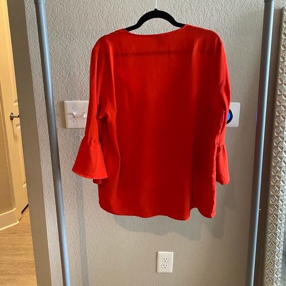 H&M blouse - Picture 2 of 4